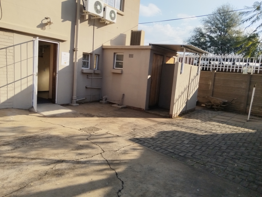 20 Bedroom Property for Sale in Kimberley Central Northern Cape